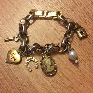 Vintage x-small charm bracelet